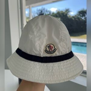 Moncler Bucket Hat OS for a toddler 1-4 years child waterproof